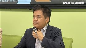 民進黨立法院黨團召開「柯式交通平權－鄉下要有鄉下的樣子？」記者會（圖／記者高逸帆攝影）