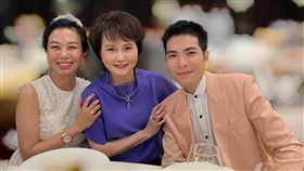 蕭敬騰、Summer、沈春華（圖／翻攝自臉書）