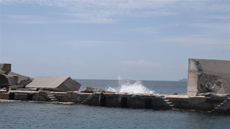 澎湖災損嚴重！碼頭被掏空管線斷裂無水電