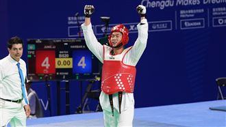 鍾俊傑首次參加世大運　台灣跆拳再添1銀