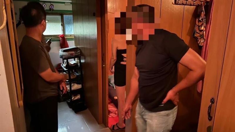基隆警突襲紅燈區…越南賣淫女來不及穿衣