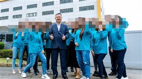 ▲台灣最大健身器材通路商、出手商岱宇國際董座林英俊(中)。（圖／翻攝自岱宇國際官網）
