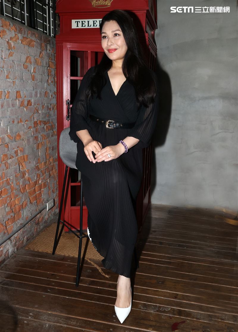 嚴淑明三立新聞網專訪。（圖/記者邱榮吉攝影）