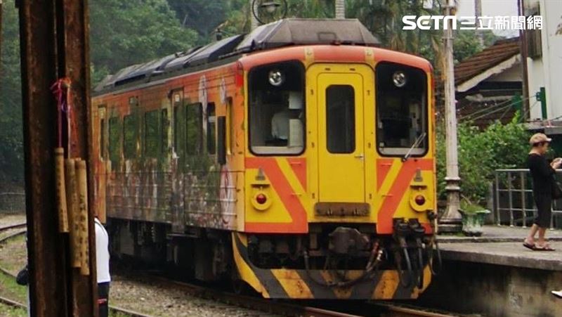 卡努影響！台鐵：平溪、深澳線明上午停駛