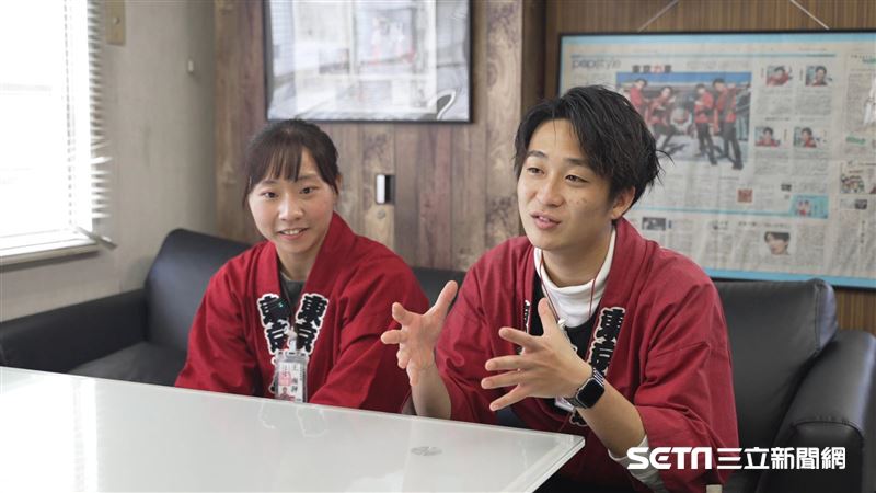 談及南評,她的日本同事幾乎都是讚譽有加,不僅佩服她能以流利日文向遊客介紹淺草,加上還會中文、英文,在接待外國觀光客時更成為團隊重要的幫手。更讓同事印象深刻的是,南評面對工作總是相當認真、全力以赴,也因此很快獲得大家的信任與肯定。(資料照/記者林宥村攝)