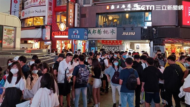 「成都楊桃冰舊址」1坪1.3萬奪西門町店王