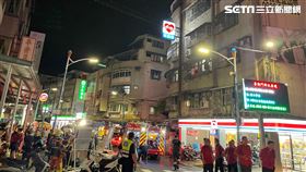 新北市五股區五福路民宅發生火警，女屋主嗆傷送醫。（圖／翻攝畫面）