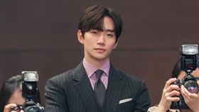 ▲《歡迎來到王之國》李俊昊，潤娥。（圖／翻攝自IG）