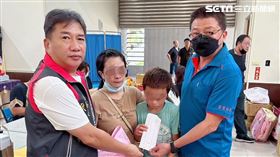 苗栗男病逝，家屬沒錢下葬，大甲警助募款，兒寫感謝信。（圖／翻攝畫面）