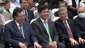 陳建仁、侯友宜、柯文哲出席百年紀念紀錄片發表會