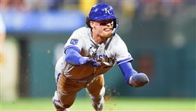 ▲皇家威特成為大聯盟史上第1個從菜鳥年開始連2年20轟30盜選手。（圖／美聯社／達志影像）