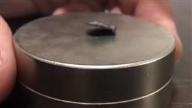 南韓研究團隊聲稱合成常溫超導體LK-99，引發全球關注。（圖／翻攝自ScienceCast網頁sciencecast.org）