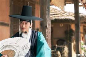 ▲韓劇《戀人》南宮珉、安恩真、李學周、李多寅。（圖／HamiVideo提供）