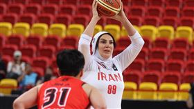 ▲瓊斯盃睽違3年開打，伊朗女籃有一位51歲的球員仍在場上比賽。（圖／中華籃協提供）