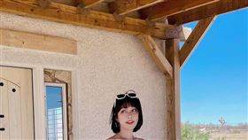 泱泱穿上剪裁頗妙的洋裝。（圖／翻攝自IG）