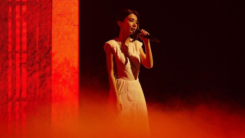 田馥甄開唱爆插曲　突傳巨響演出急中斷