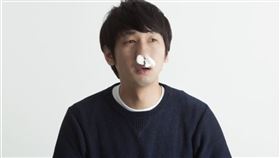 鼻咽癌,鼻塞,流鼻血　（圖／翻攝自Pakutaso）