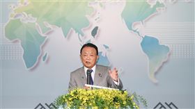 前日相麻生太郎出席凱達格蘭論壇（2）前日本首相暨自民黨副總裁麻生太郎8日上午在台北君悅酒店出席「凱達格蘭論壇：2023印太安全對話」，發表專題演講。中央社記者謝佳璋攝  112年8月8日