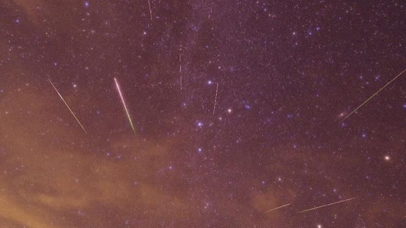 每小時上百顆！英仙座流星雨週末登場