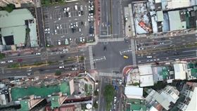 偏心車道提高道路使用率。（圖／交通局提供）