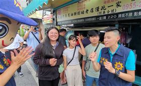 花警創意反詐宣導快閃活動，『炸』蛋蔥油餅現場送（圖／花蓮縣警察局提供）