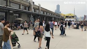 高雄棧二庫人潮,陳建廷攝