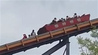 小人國轟浪卡軌　遊客驚魂從軌道高走下