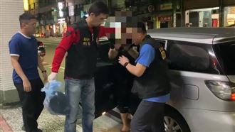 基隆「神經男」又失控　這次真的進去蹲了