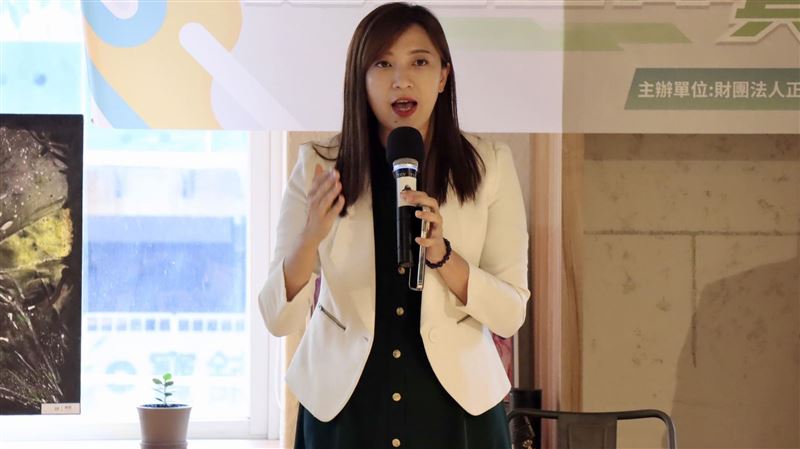 錄影上吐下瀉　陳乃瑜：看太多柯荒謬言論