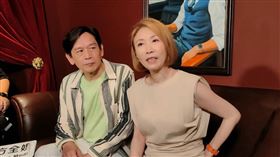 李翊君（右）、殷正洋出席瓊瑤紀念演唱會。（圖／記者鍾智凱攝）