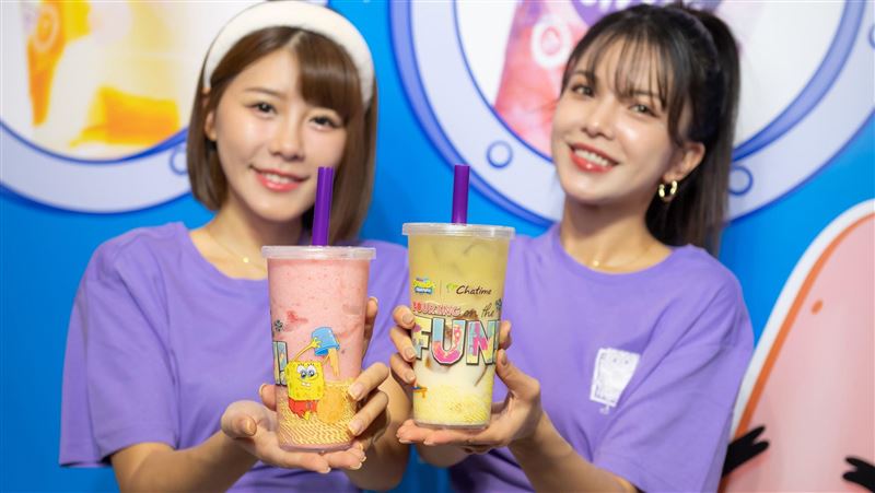 日出茶太攜手海綿寶寶！啦啦隊女孩揪開喝
