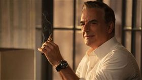 克里斯諾斯飾演的「大人物」在《慾望城市》中是凱蒂多年難以忘懷的男人。（圖／HBO提供）