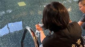 0810採集食腦阿米巴(新北衛生局提供)