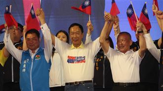 徐耀昌退黨批侯友宜　郭台銘狂讚：有擔當