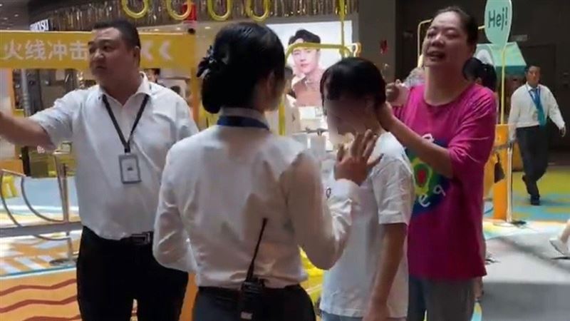 幼稚園女師出軌學生爸　正宮抓姦遊街示眾