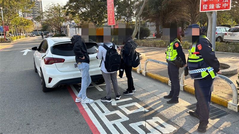 苗栗白牌車違規載客　賺100元車資罰10萬