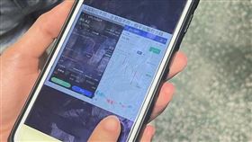 APP上的泰達幣走勢圖與真實的走勢圖有落差，才讓李女發現一切「攏洗假」。（圖／CTWANT提供）