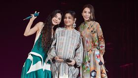 田馥甄演唱會請來好姐妹Selina和Ella當嘉賓，也讓S.H.E睽違四年再度合體。（圖／何樂音樂提供）