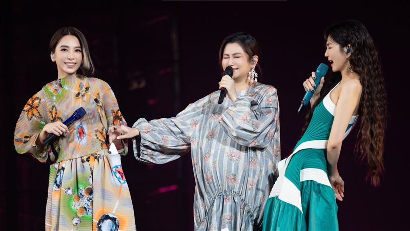 Selina台上爆哭！田馥甄一舉動超暖心