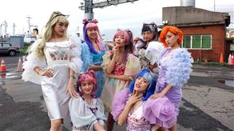 黃捷辣穿澎裙　大秀地板動作熱舞畫面曝光