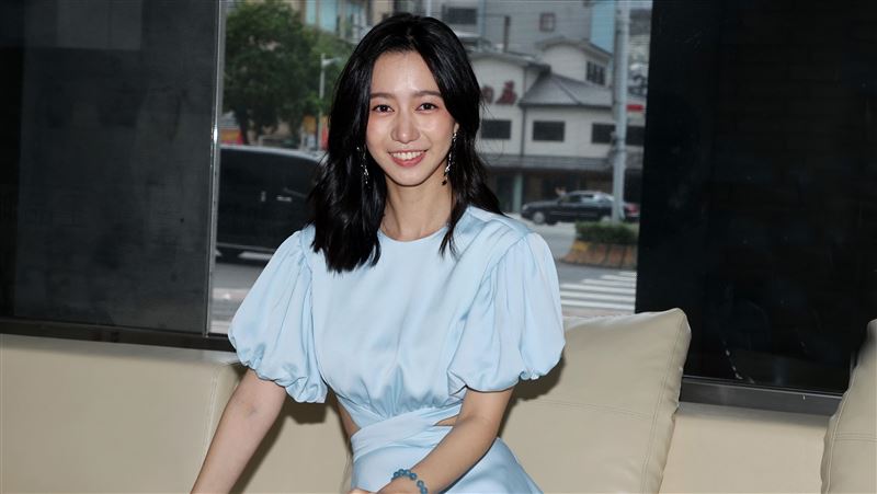 獨／女星為男友離家　抓包劈腿爆哭曝結果