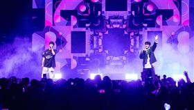 尹鐘佑、JAY。（圖／ON INN ASIA提供）