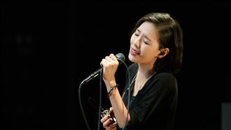 兒刮壞千萬BMW　安溥急問：修車多少錢？