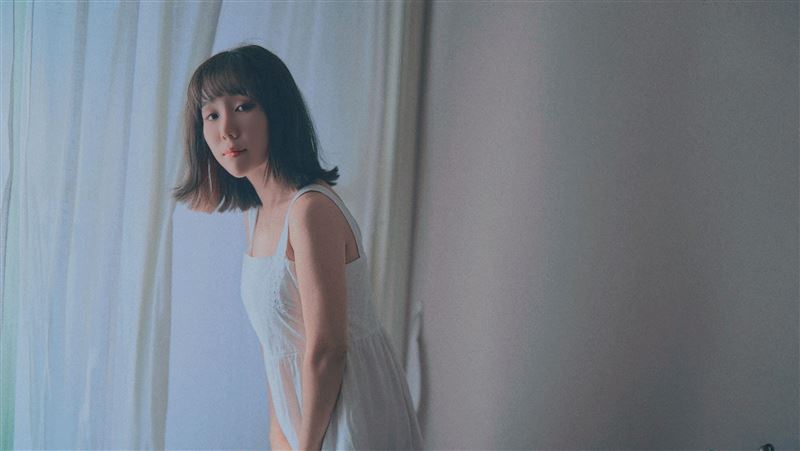 正妹女星才被求婚　無預警公開愛的結晶