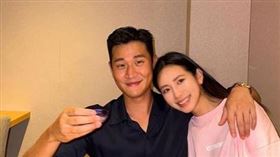 ▲周興哲，趙岱新。（圖／翻攝自IG）