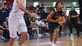 來自美國隊的後衛柯克瑞爾擁有一張東方面孔，和台灣還大有淵源。（圖／中華籃球協會提供）