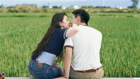 《去有風的地方》由劉亦菲和李現主演。（圖／中天提供）