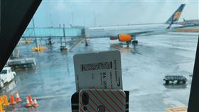 機票，機場，拍照，個資(圖／PIXABAY)