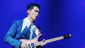 蕭敬騰,艾薇（圖／喜鵲娛樂提供）