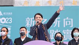 擔任高虹安行政處長的謝泊泓已婚還和人妻發展婚外情。（圖／翻攝自高虹安臉書）